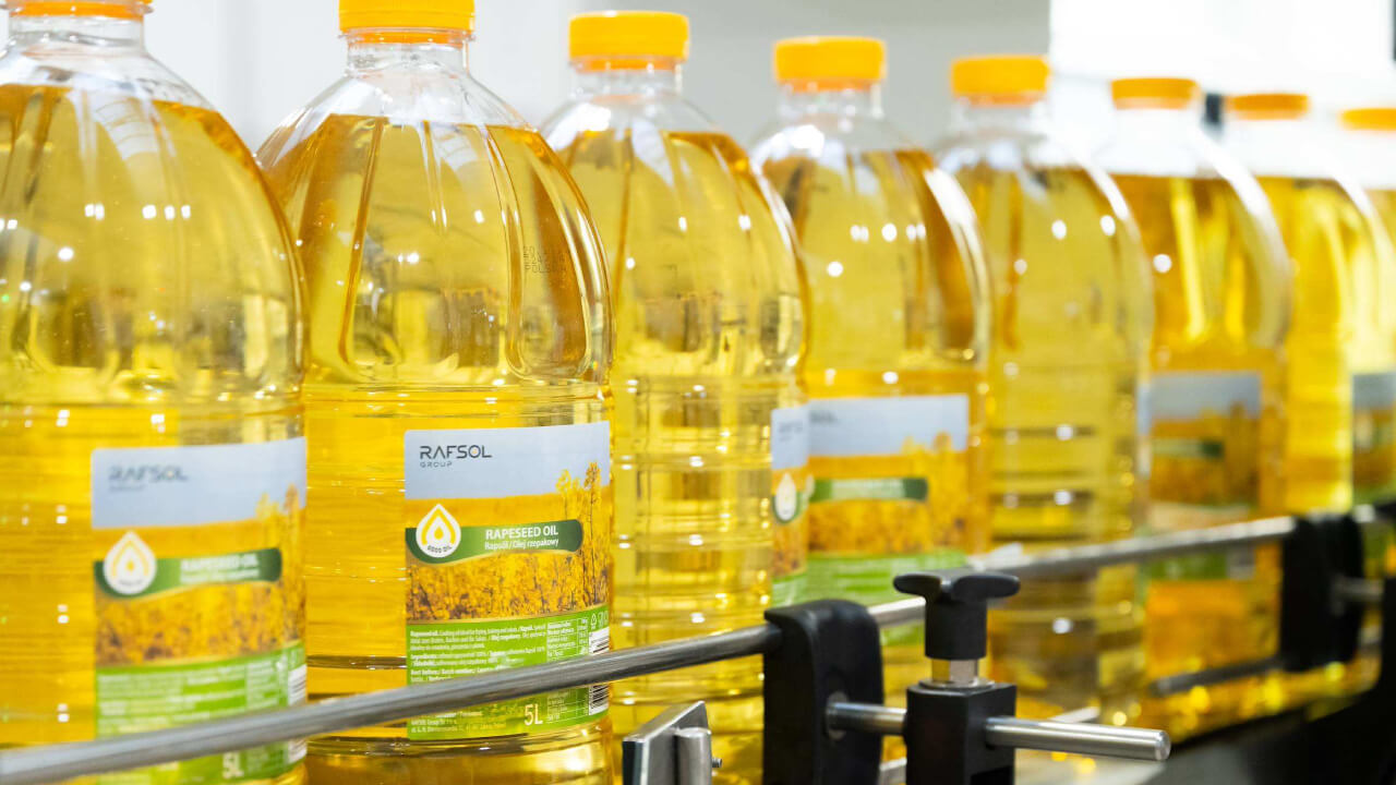 Olej rzepakowy hurt – butelki 3 l, 5 l, 10 l, IBC 1000 l i dostawy cysternowe